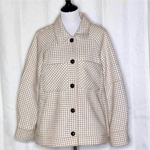 Greylin Anthropologie Taupe & Metallic Oversized Button Front Knit Shirt… - Picture 2 of 16